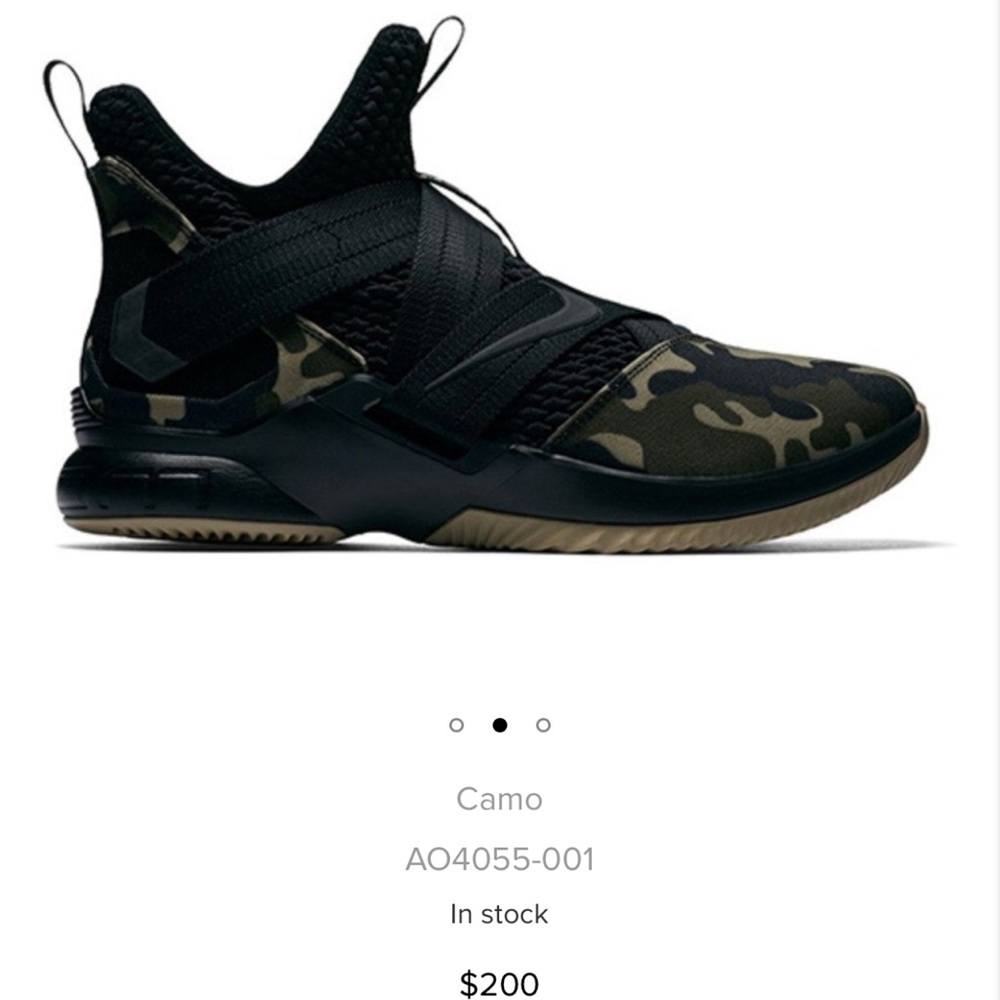 Nike LeBron Soldier  Camo
Basketball Shoes